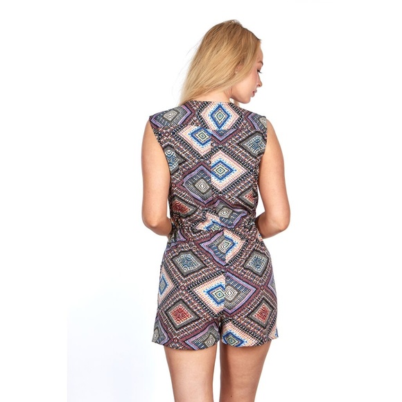 Go Coco Ruffle Front Romper - Picture 5 of 6